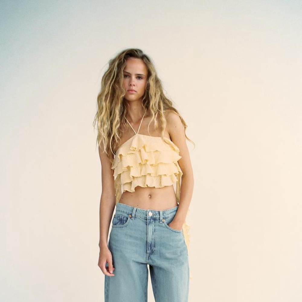 NWT Zara Ruffled Textured Crop Top in Yellow - Large